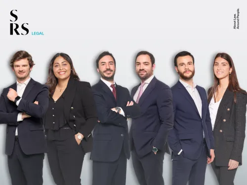 SRS Legal promove seis advogados, dois dos quais a coordenador