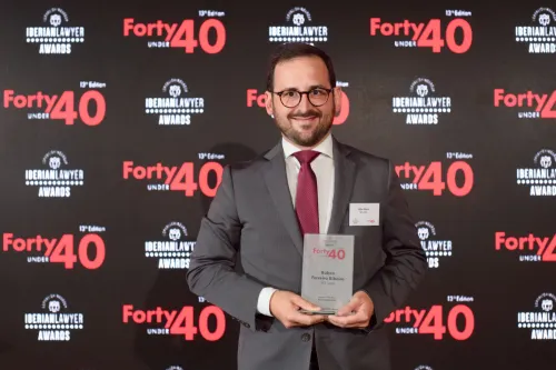 Rúben Ferreira Ribeiro wins the 'Lawyer of the Year EU & Competition' award at the Iberian Lawyer Forty Under 40 Awards 2025